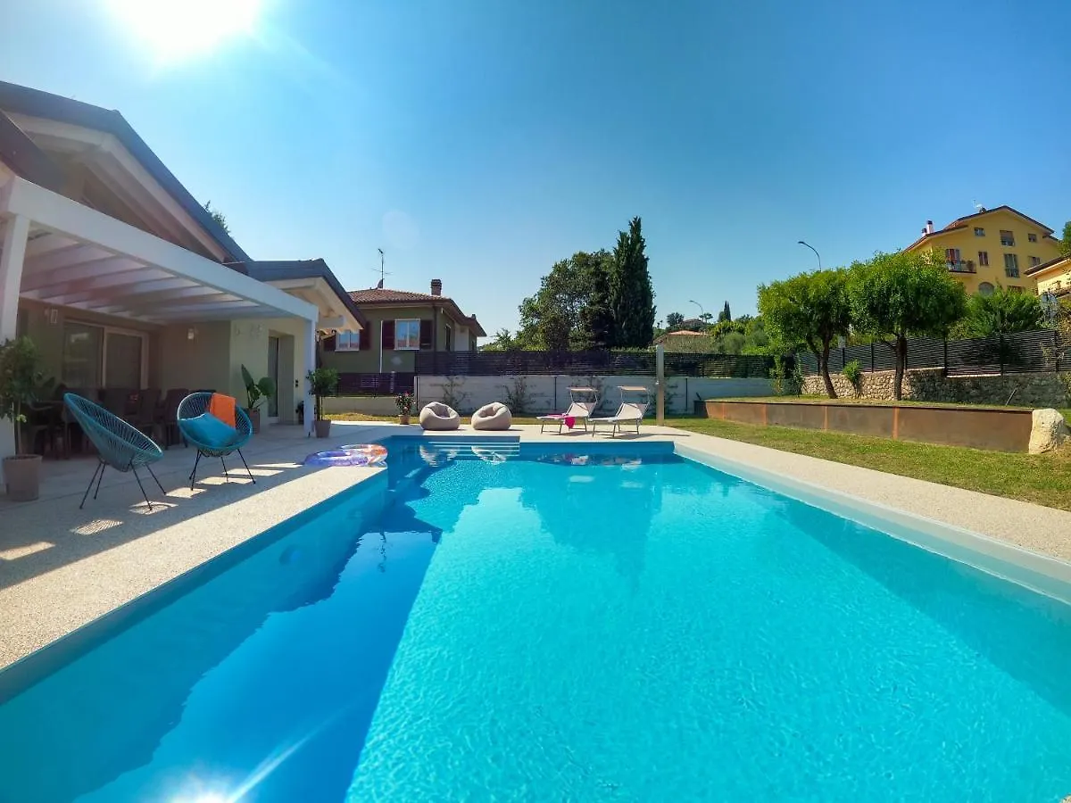Villa Calla Soiano Del Lago 0*,